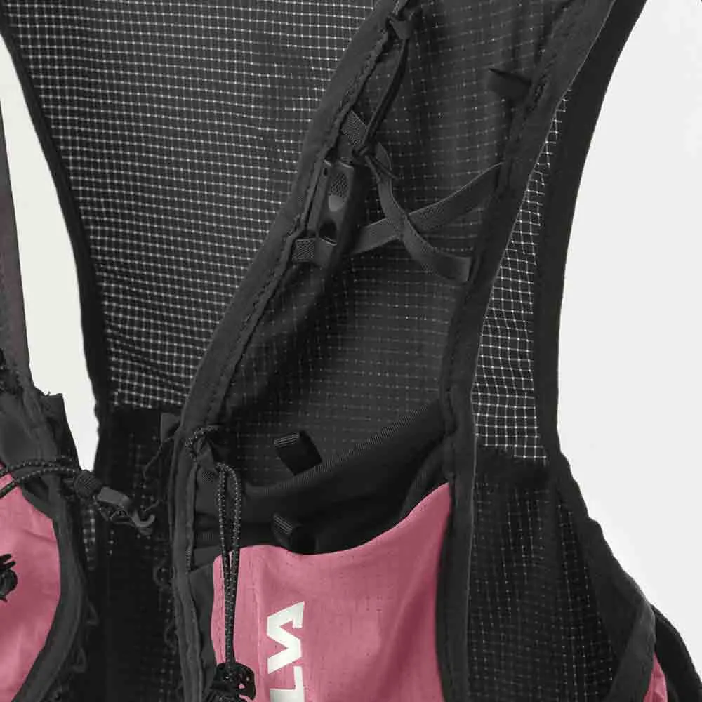 / Strive Fly Vest