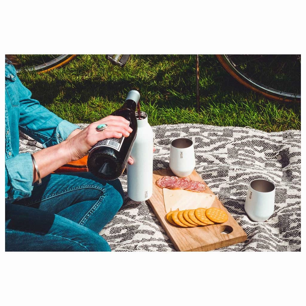 25oz Wine Bottle