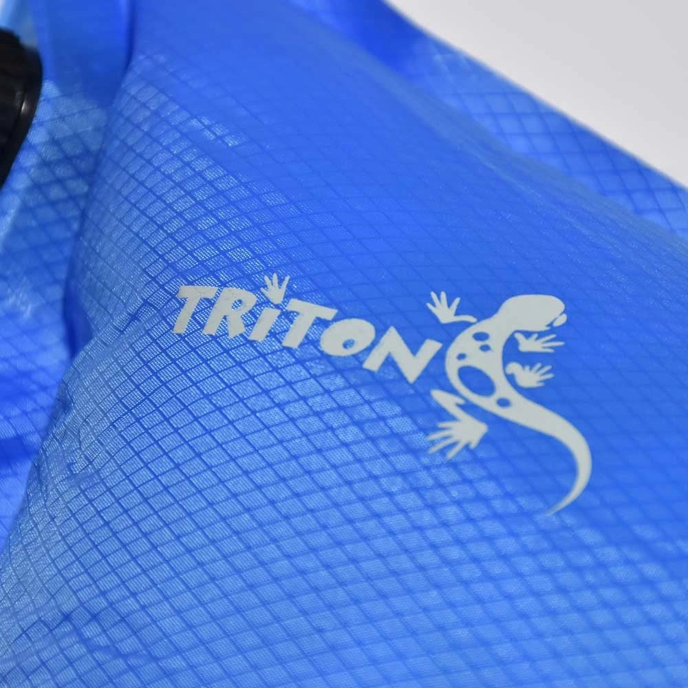  Deluxe Pillow (Inflatable)