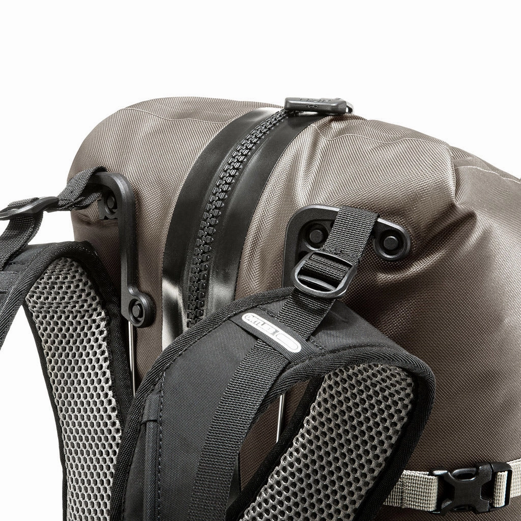 Atrack 35L