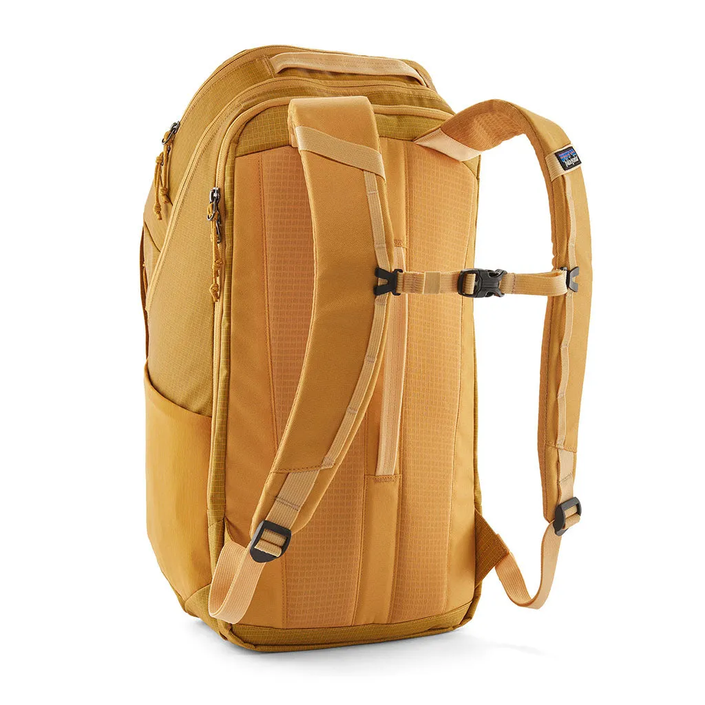 Black Hole Pack 32L