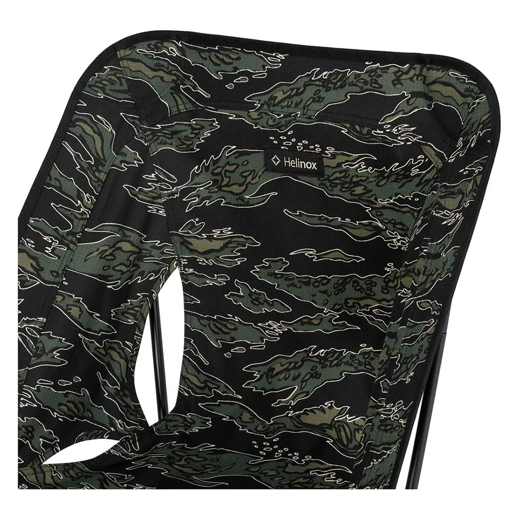 Chair One (re)