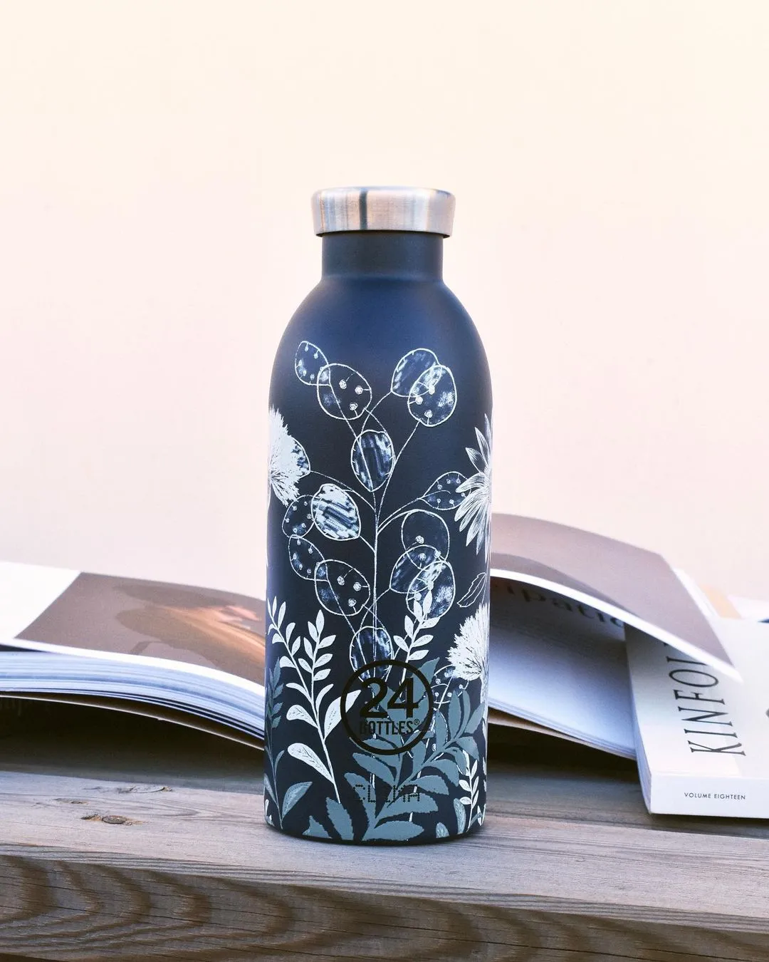 Clima Bottle 500ml - Navy Garden