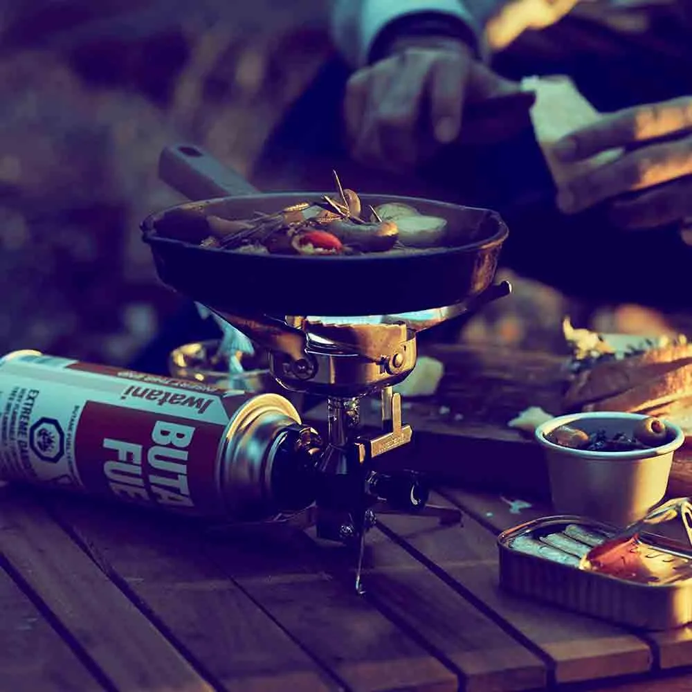  Compact Camp Stove