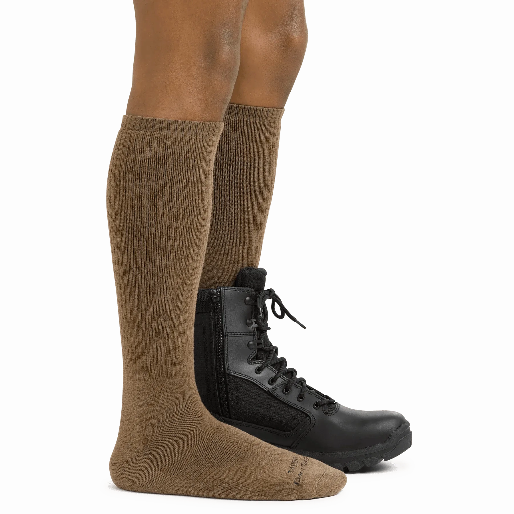 Darn Tough | T4050 Over-the-Calf Heavyweight Tactical Sock with Full Cushion