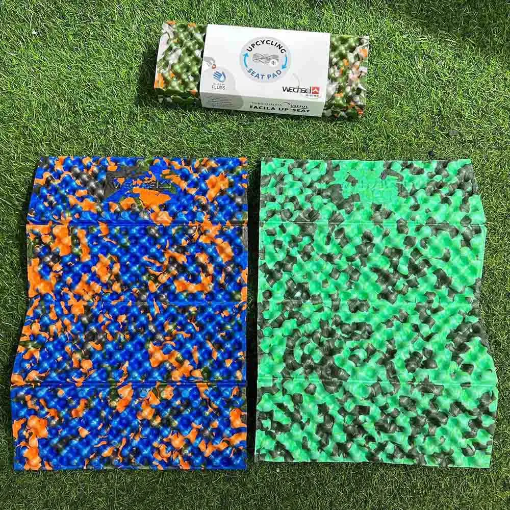  Facila UpSeat, Mixed color   Random color