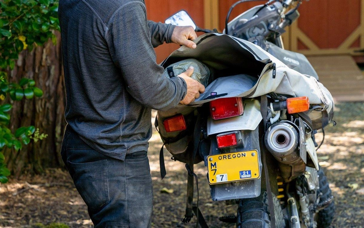 Giant Loop | Coyote Saddlebag