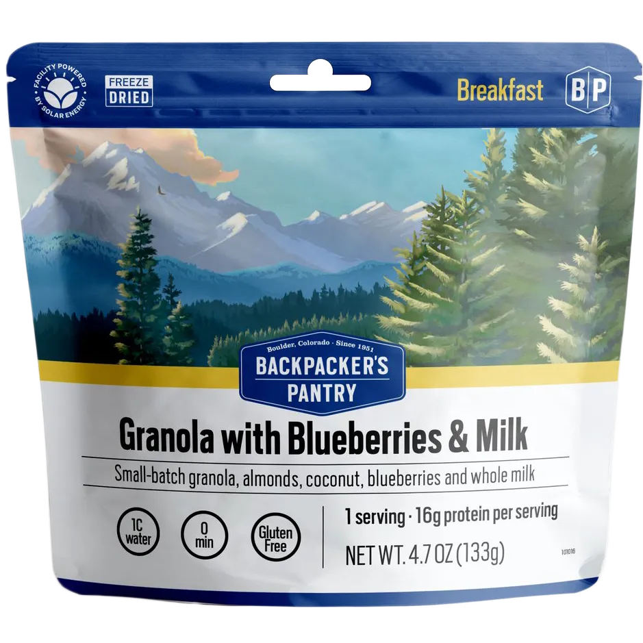 Granola with Blueberries, Almonds & Milk (1 Serving)