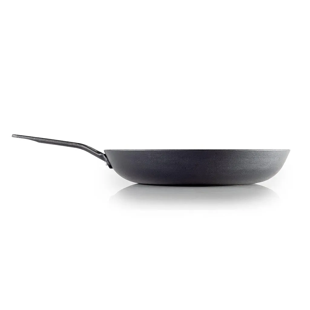 Guidecast Frying Pan