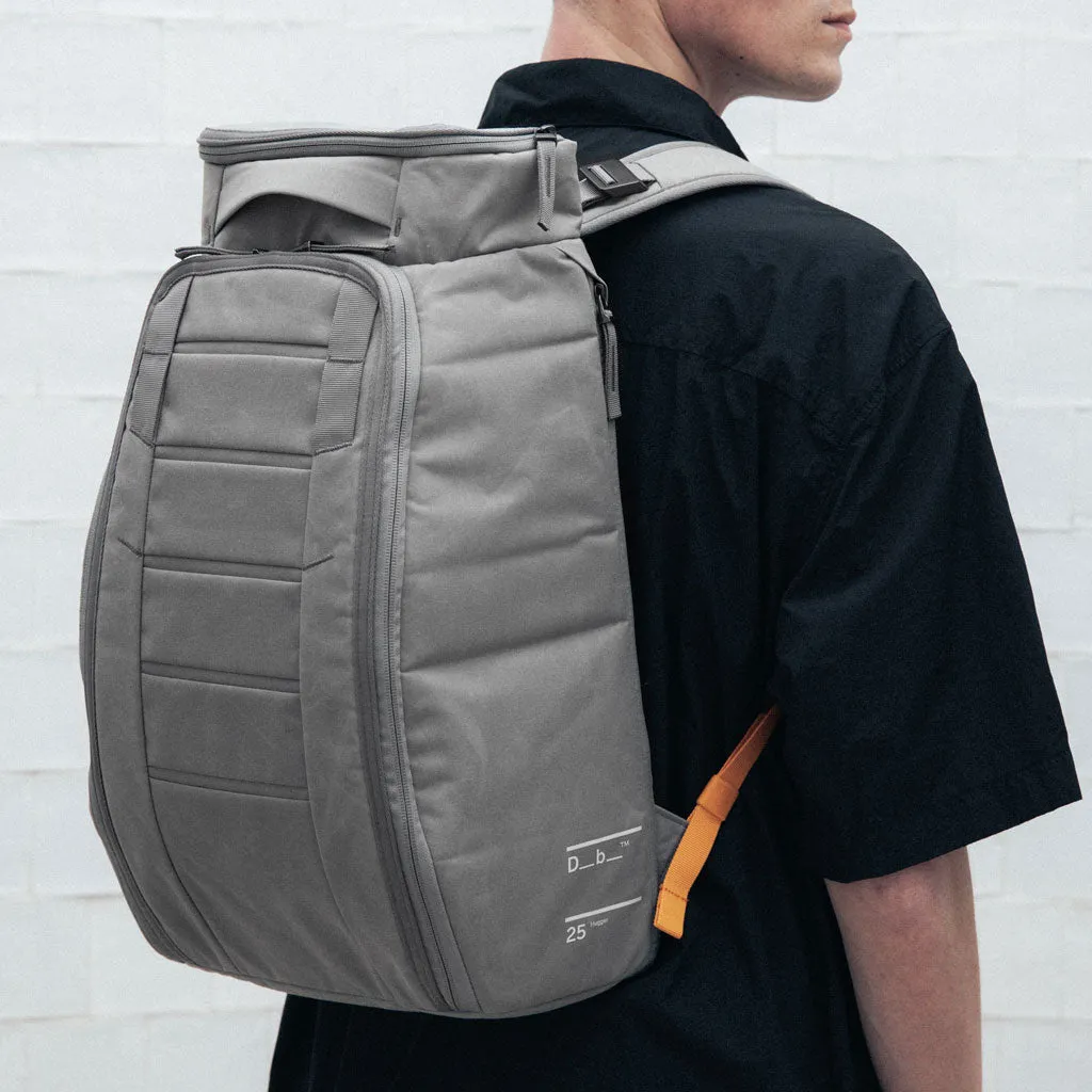 Hugger Backpack 25