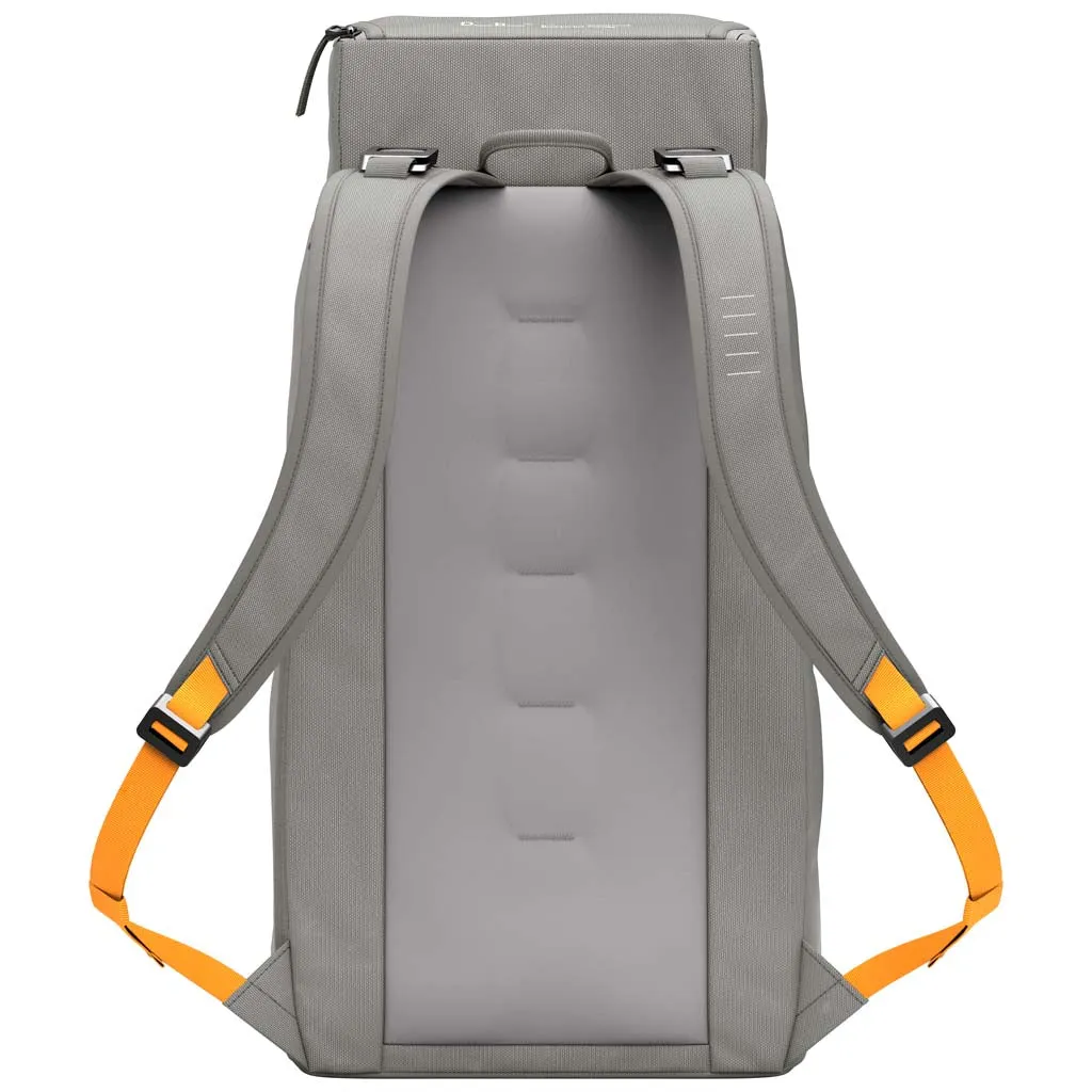 Hugger Backpack 30