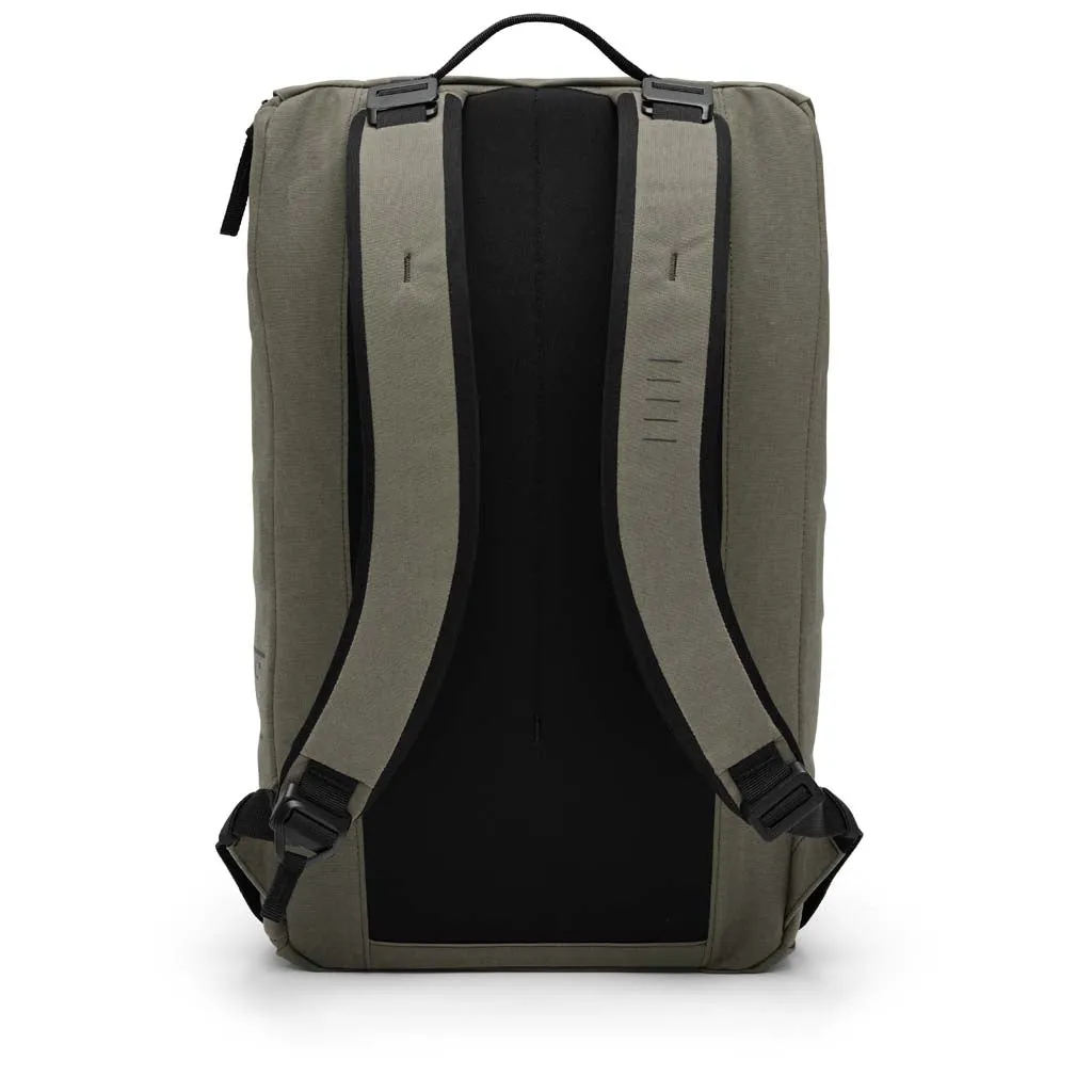 Hugger Base Backpack 15