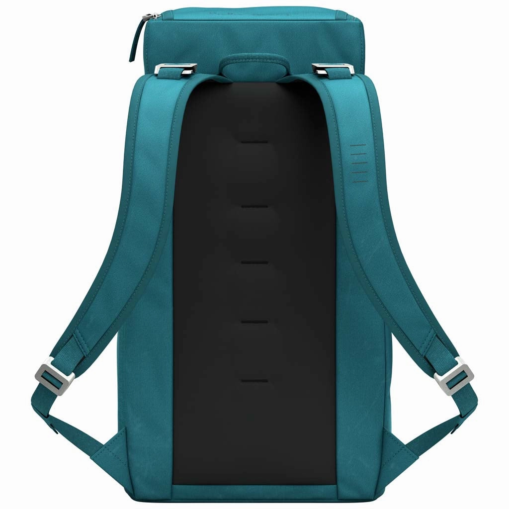 Hugger Backpack 25