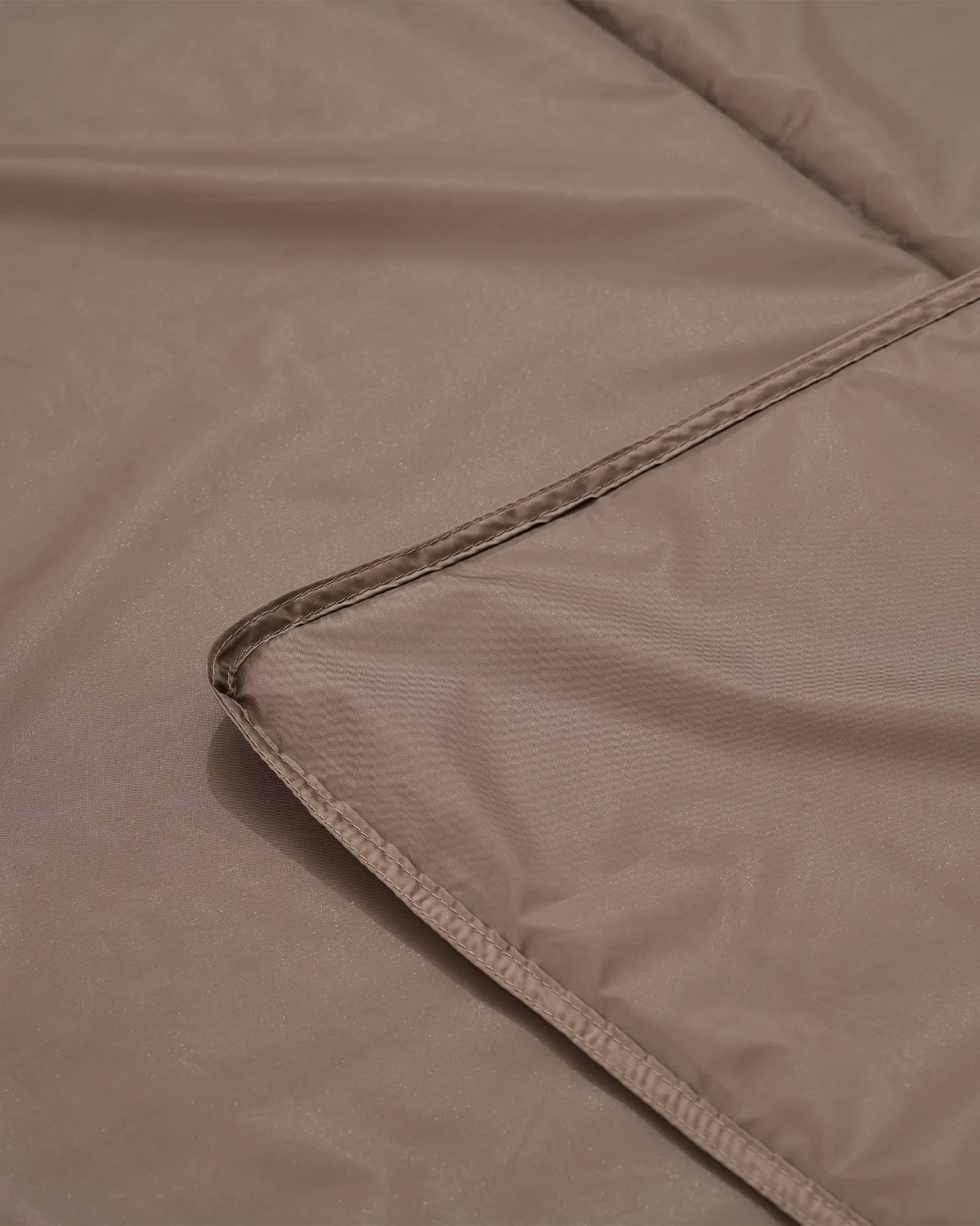 Land Nest Shelter Mat & Sheet Set