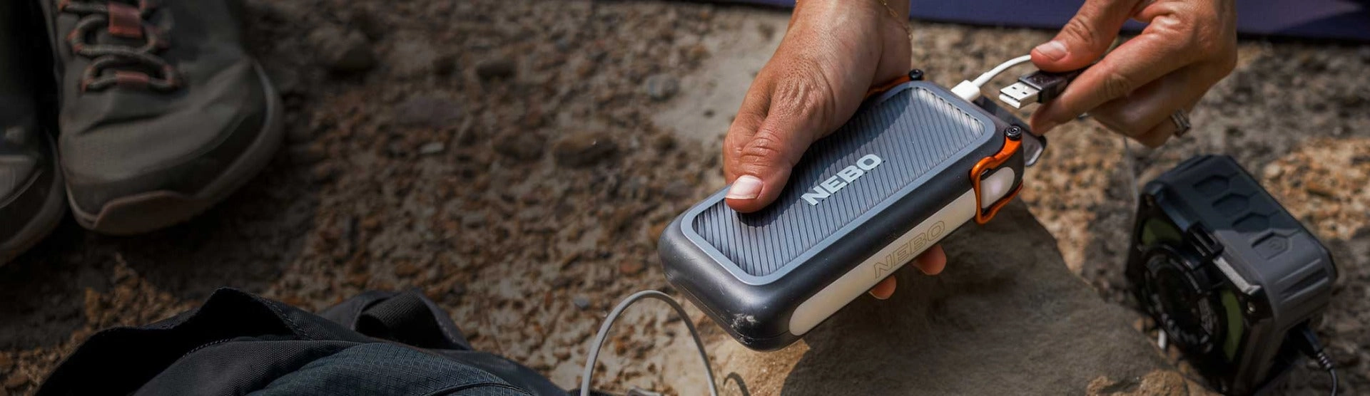 Nebo Rambler 20k Power Bank   Light