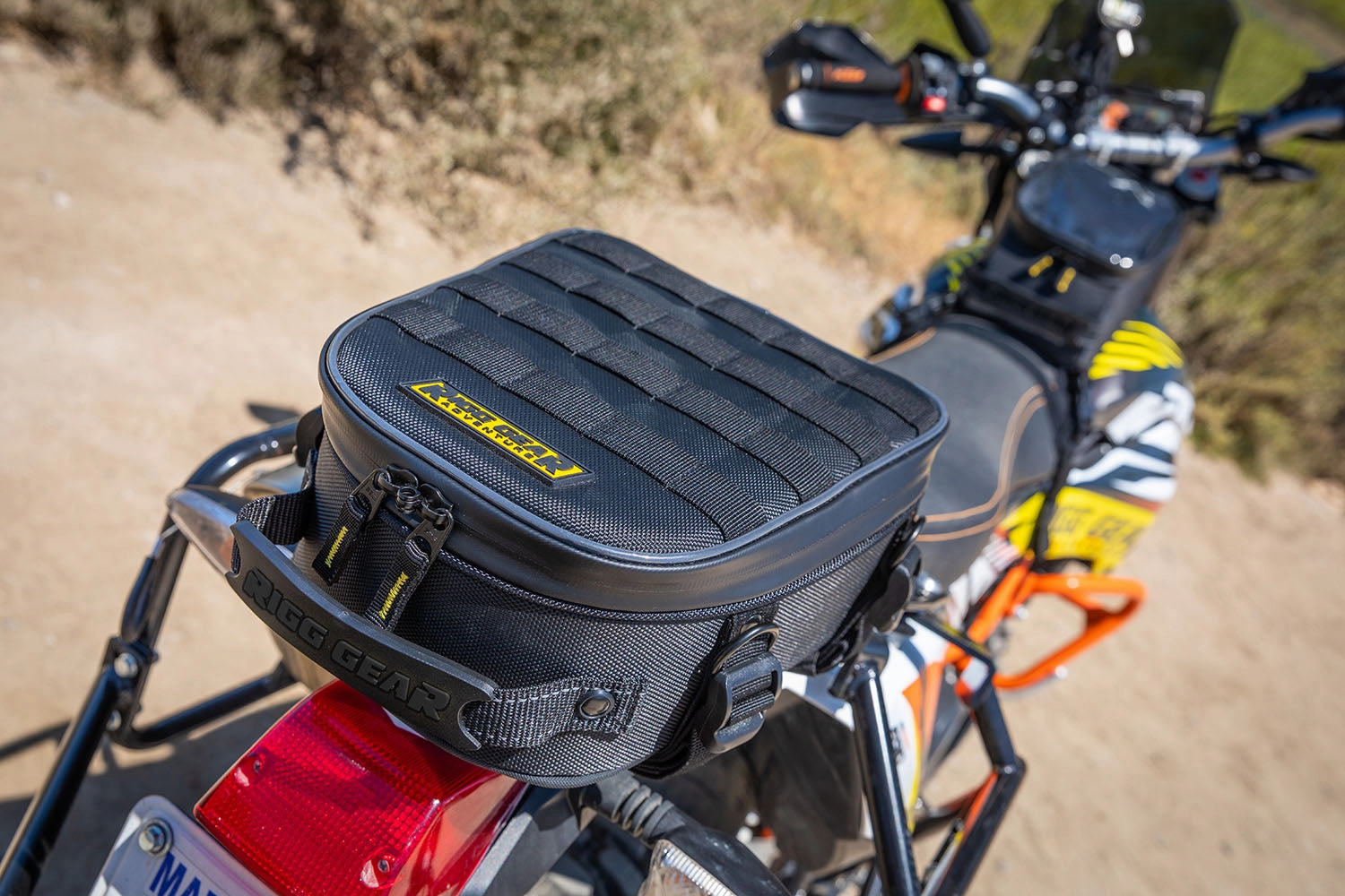 Nelson-Rigg | Trails End Lite Tail Bag