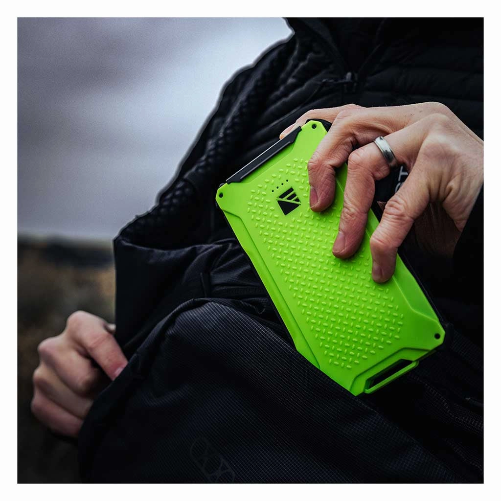 Poseidon Pro Indestructible Charger