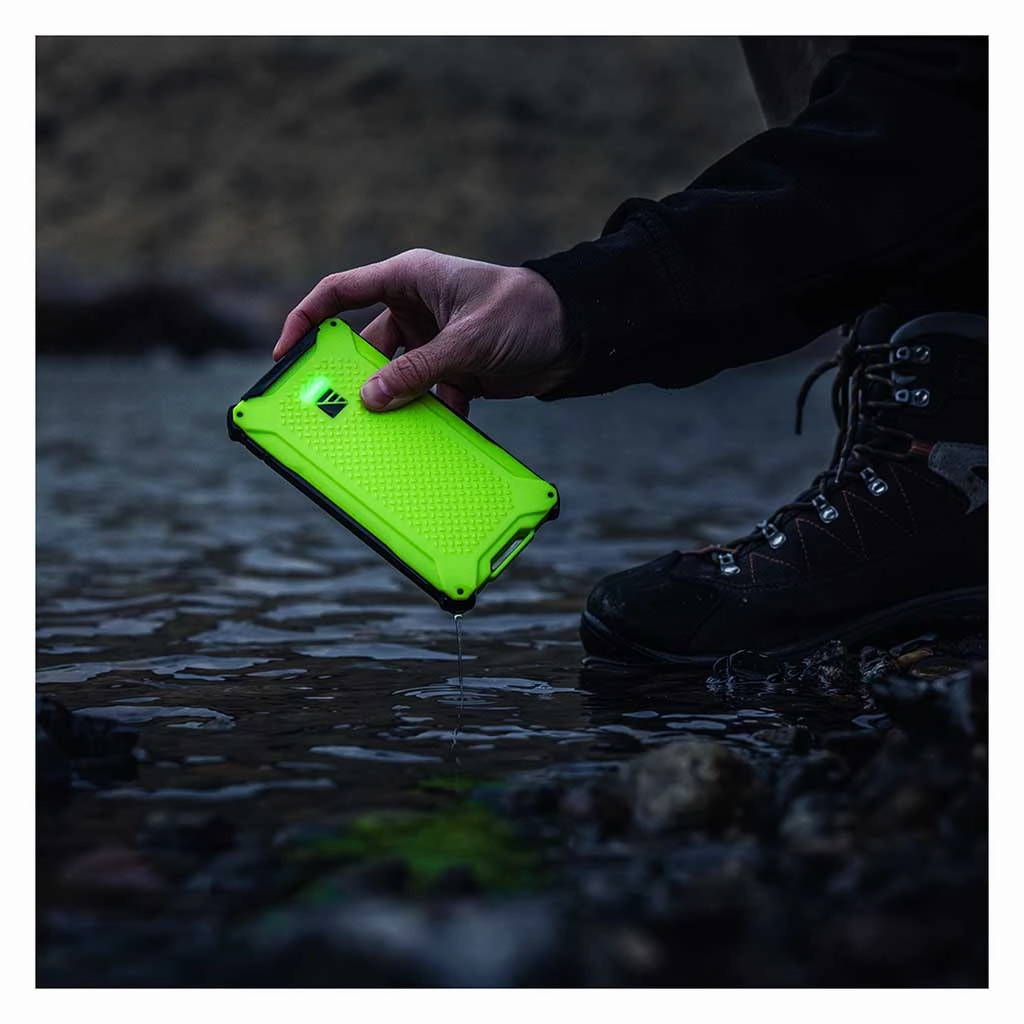 Poseidon Pro Indestructible Charger