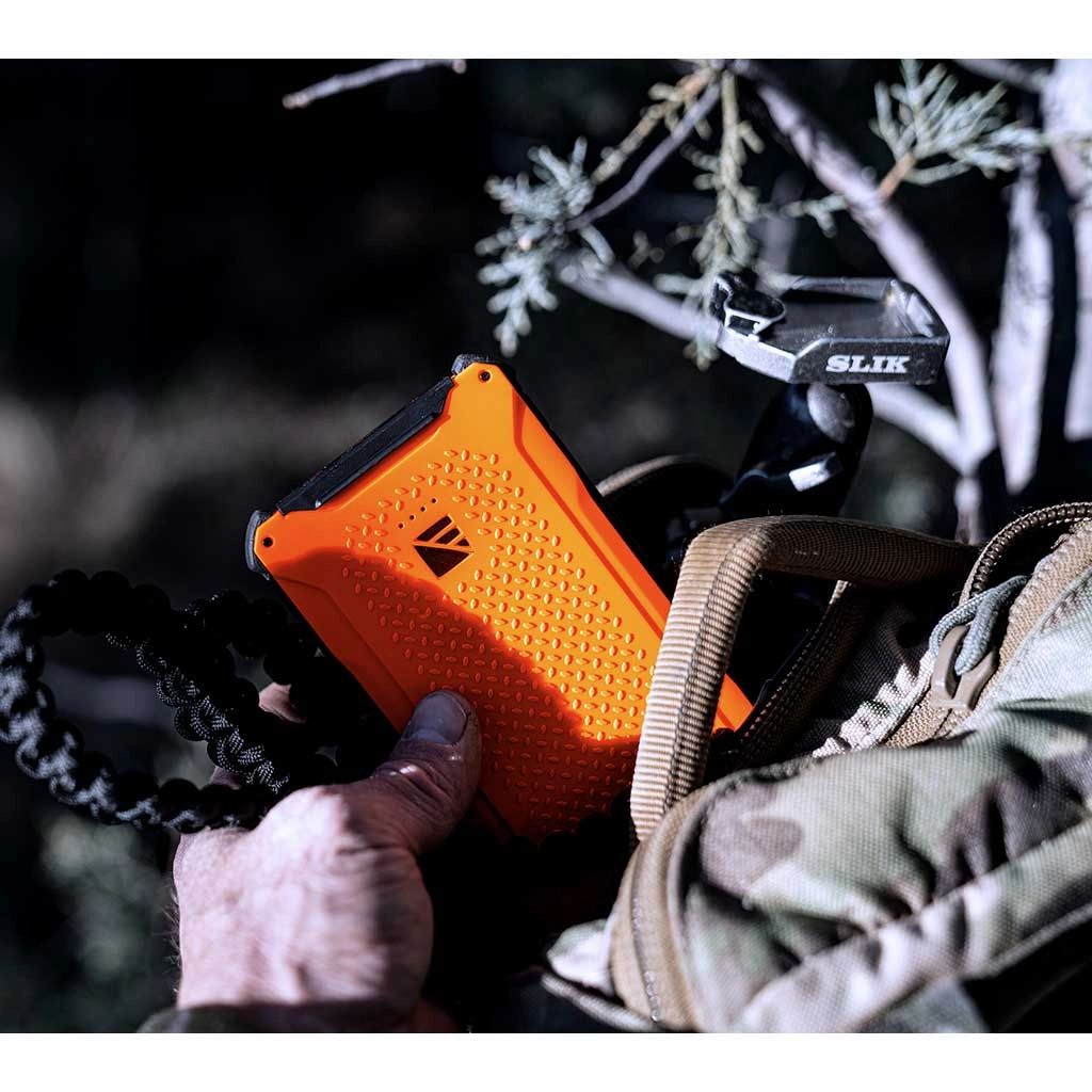 Poseidon Pro Indestructible Charger