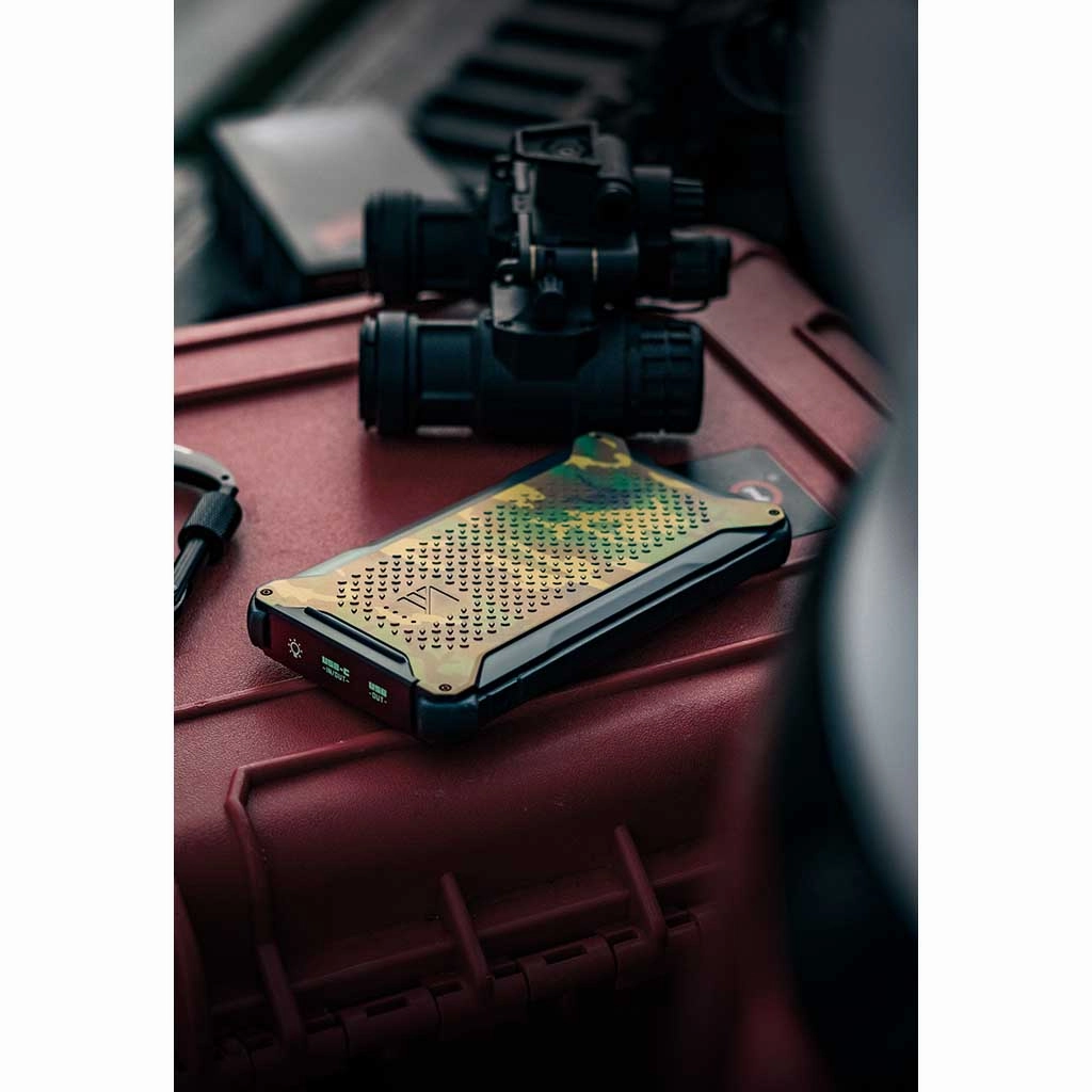 Poseidon Pro Indestructible Charger
