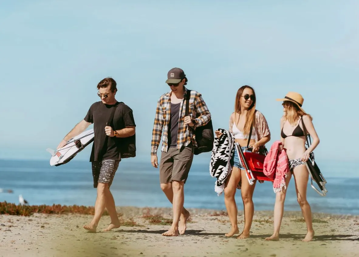 The Neso Gigante Beach Tent
