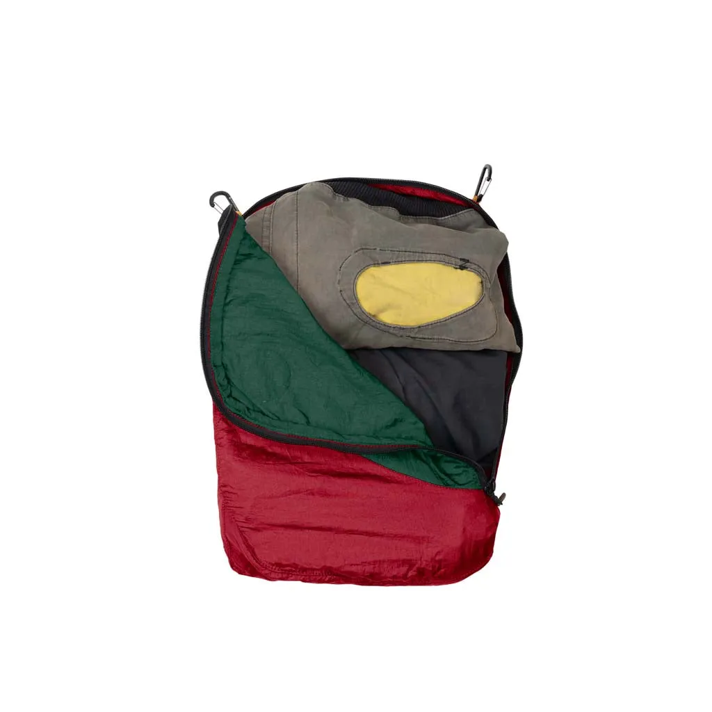 Travel Cube