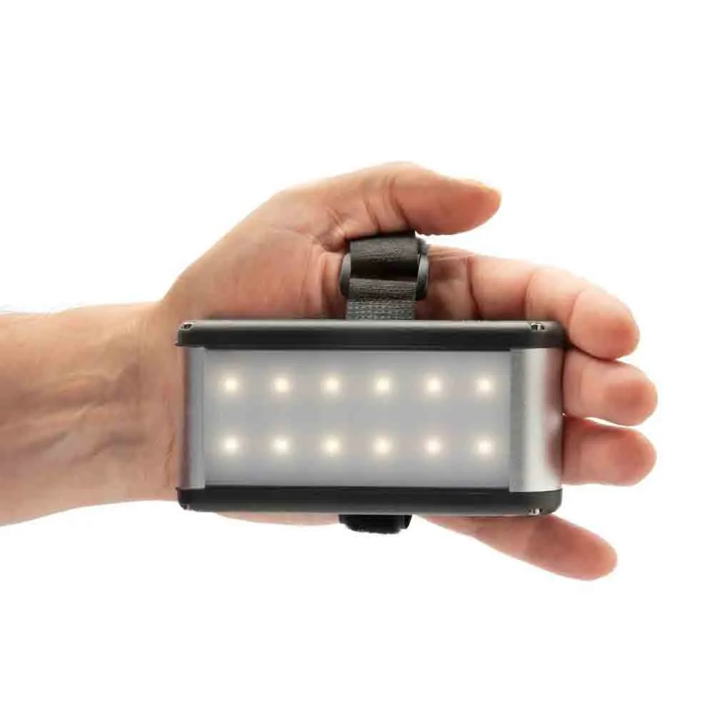 USB  Venture Light 2600 Recharge
