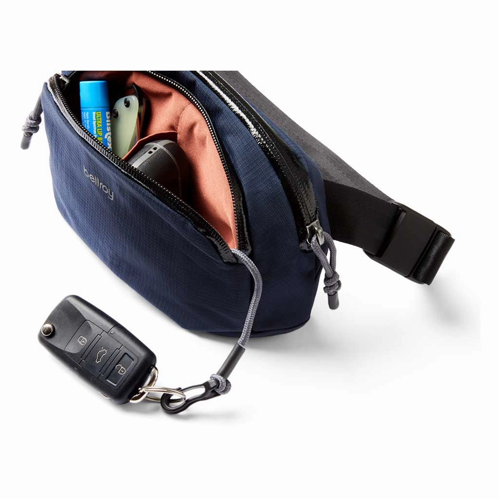 Venture Hip Pack