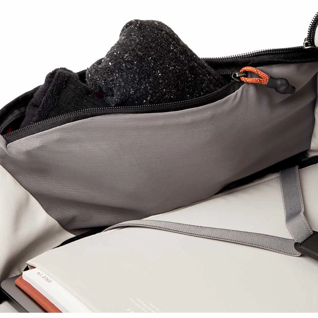 Venture Travel Pack 26L