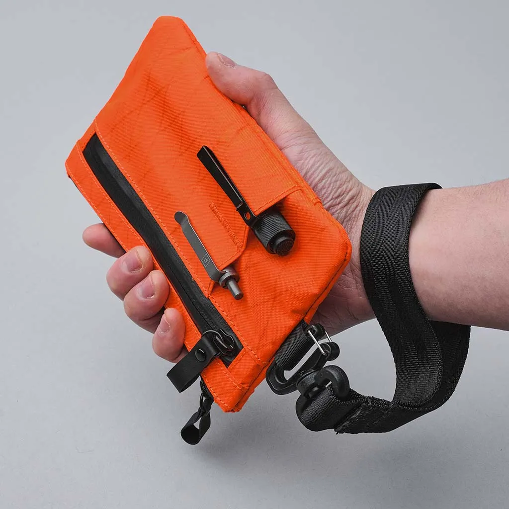 Zip Clutch