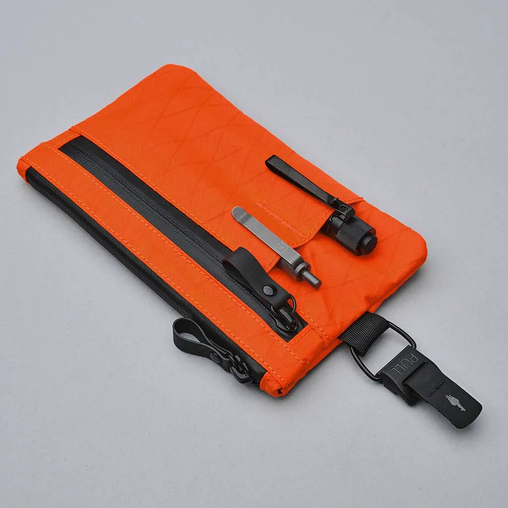 Zip Clutch