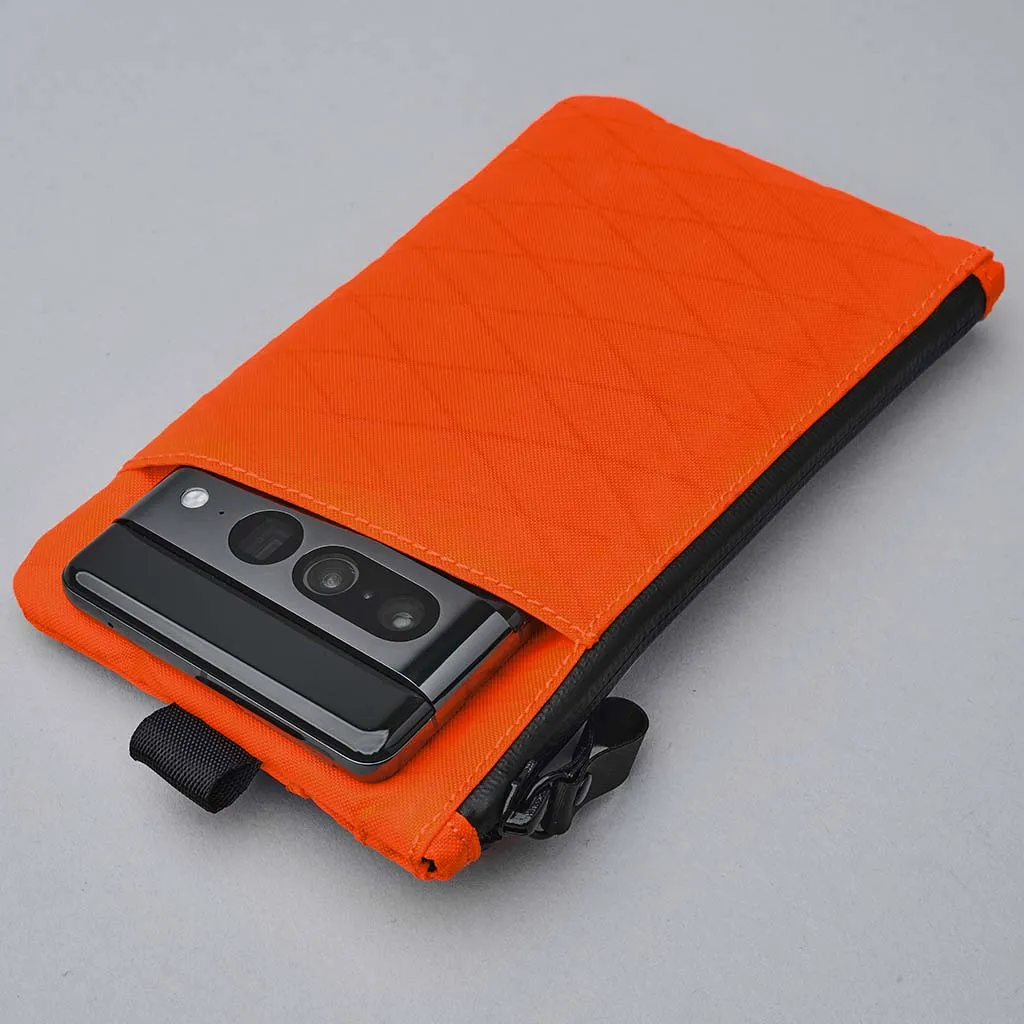 Zip Clutch