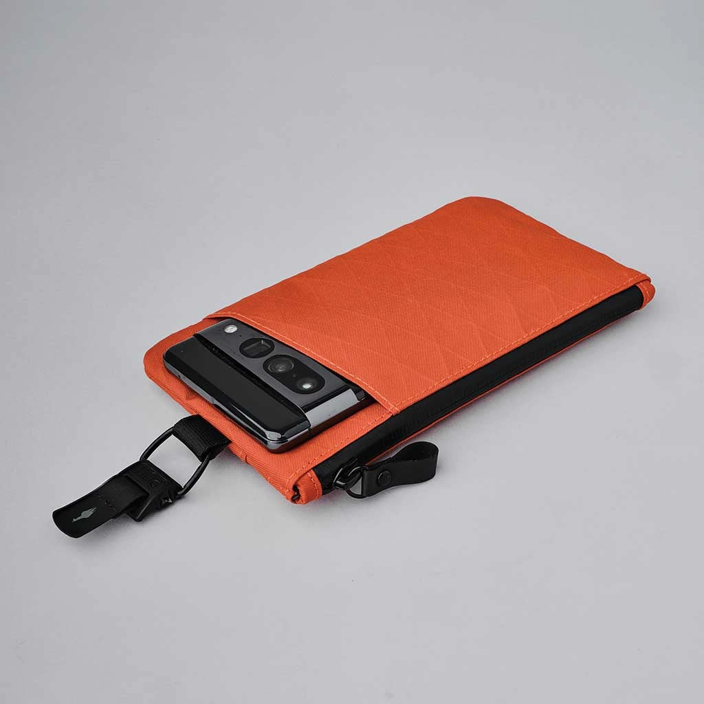 Zip Clutch