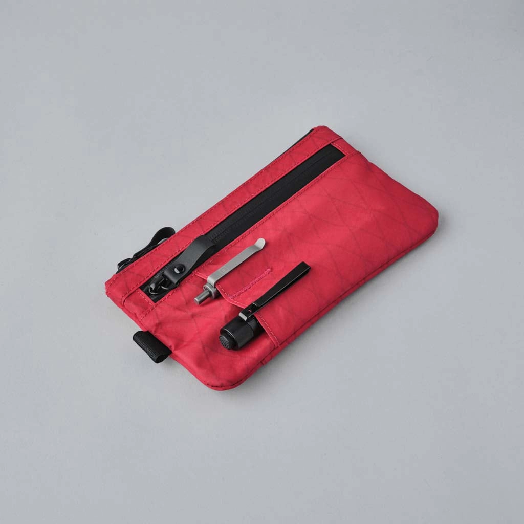 Zip Clutch