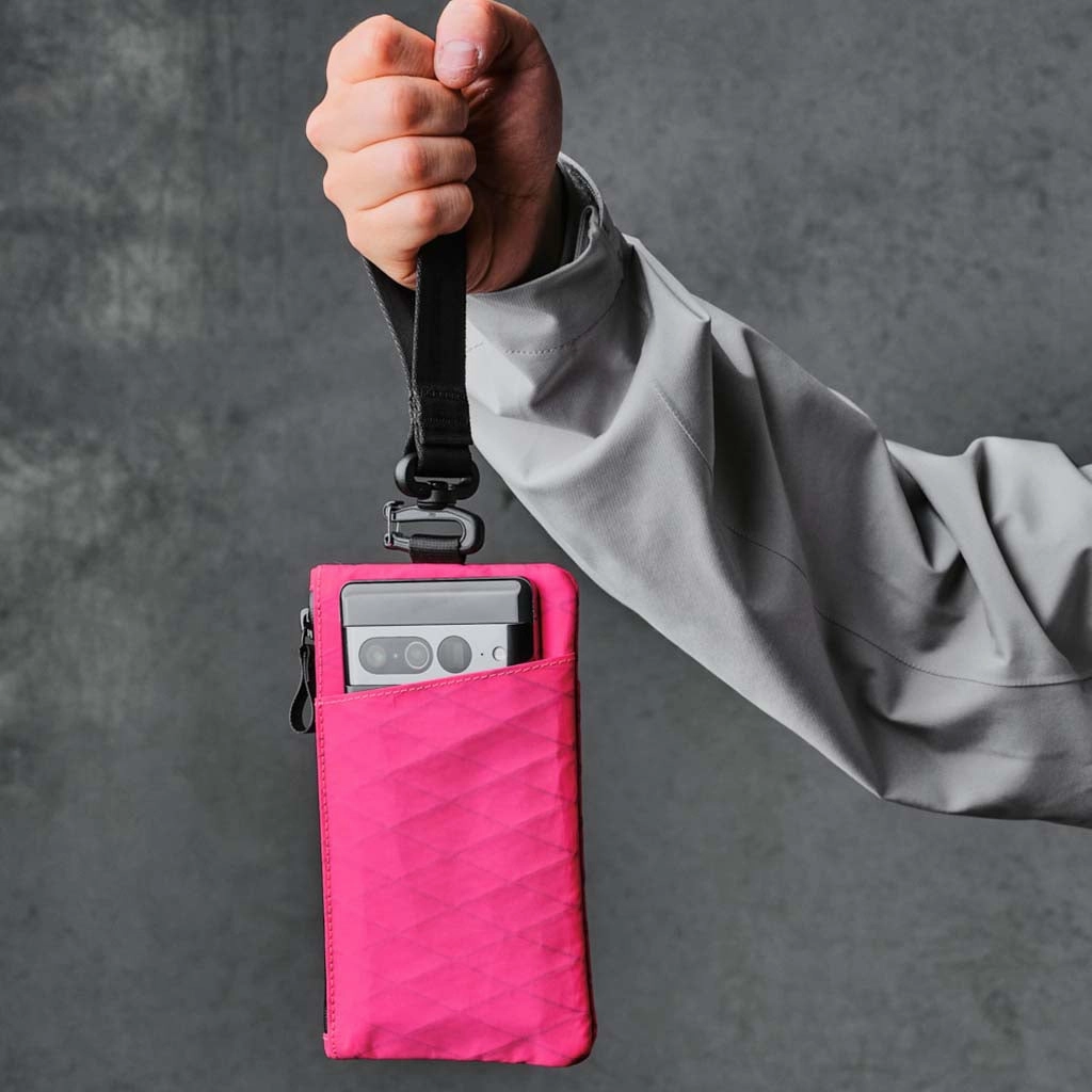 Zip Clutch
